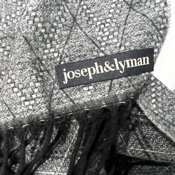Joseph & Lyman Mens Scarf - Picture 4 of 4